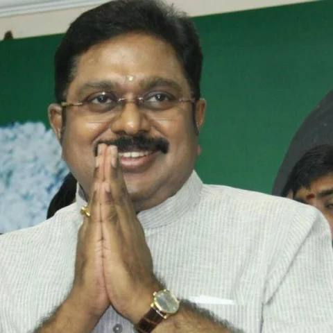 காங்கிரஸைக் கூட்டணிக்கு அழைப்பது ஏன்? தினகரன் பேட்டியின் பின்னணி...!