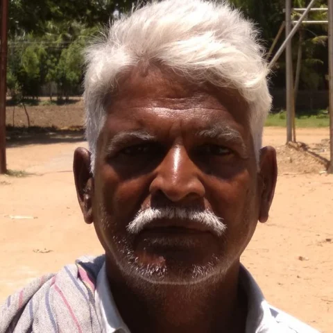 `ரூ.4 லட்சத்துக்கு மேல செலவு பண்ணிட்டேன்.. எப்படி மீண்டு வரப்போறேன்னு தெரியல!’ - வேதனையில் விவசாயி