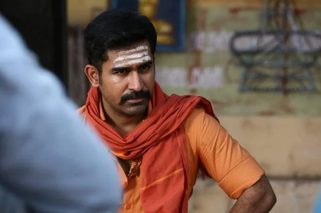 ''எனக்காக செத்த கோழியை, சாப்பிட்டு செத்துப் போறேன்!'' - 'திமிரு பிடிச்சவன்' விமர்சனம்