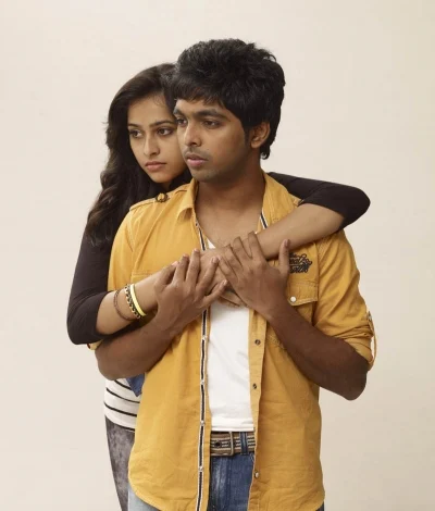 ஜப்பான் பறந்த ஜி.வி.பிரகாஷ் - ஶ்ரீதிவ்யா!