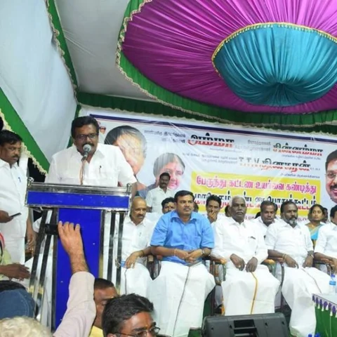 `ஓ.பி.எஸ் யார் என்றே தெரிந்திருக்காது'- 1999ஐ நினைவுபடுத்திய தங்கத் தமிழ்ச்செல்வன்!