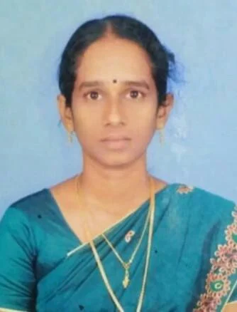 `உஷா சொல்லி முடிப்பதற்குள் காமராஜ் எட்டி உதைத்துவிட்டார்!’ - மனைவியை இழந்த ராஜா கண்ணீர்
