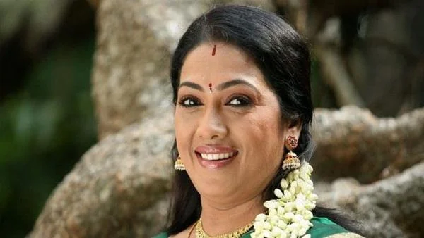 ``அடுத்த படத்தில் அவருக்கு நான்தான் ஜோடி!” - ரேகா கமென்டால் `ஜெர்க்'கான யோகி பாபு