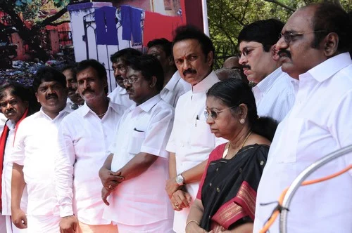 அம்மா உணவகத்தில் இட்லி, சாம்பார் இல்லை: ஸ்டாலின் நகைக்சுவை பேச்சு (படங்கள்)