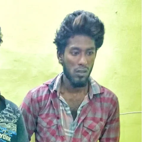 பெட்ரோல் பங்க் ஊழியரை வெட்டிக் கொள்ளையடித்த பயங்கரம்! - இருவர் குண்டர் சட்டத்தில் கைது