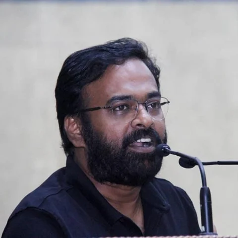 "எந்தக் காலத்திலும் தமிழிசையால் நிர்மலா சீதாராமனாக ஆகிவிட முடியாது!" -கரு.பழனியப்பன்