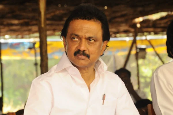 மத்திய அமைச்சர் அனந்தகுமாரை அமைச்சரவையிலிருந்து நீக்கவேண்டும்..! மு.க.ஸ்டாலின்