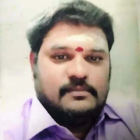 `நடுரோட்டில் மடக்கிப்பிடித்து அதிரடிச் சோதனை!’ - வேலூரில் ரூ.2 லட்சத்துடன் சிக்கிய சார் பதிவாளர்