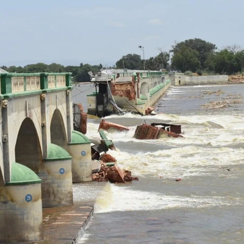 கோடி கோடியாக நடைபெற்ற கொள்ளை… முக்கொம்பு அணை உடைந்த ரகசியம்!