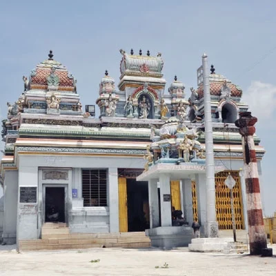 கல்யாணம் கைகூட... செவ்வரளிப் பூவும் செவ்வாழைப் பழமும்!