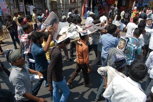 சிக்கியது சித்தன் அலுவலகம்: மள்ளர் இலக்கிய கழகம் மல்லுக்கட்டு