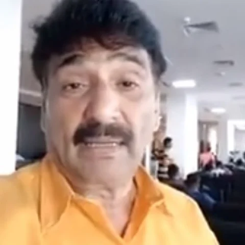 `இன்னொரு சர்கார் படம் எடுத்தால்தான் சரி செய்வீங்களா?' - வாக்காளர் பட்டியலில் பெயர் இல்லாததால் கடுப்பான ரமேஷ் கண்ணா!