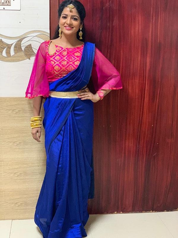 பல டிசைனர்ஸ், வார்ட்ரோப் புது டிரஸ், சமந்தா இன்டோ-வெஸ்டர்ன் டிரஸ் - வீஜே சித்ராவின் ஃபேஷன் பக்கம்