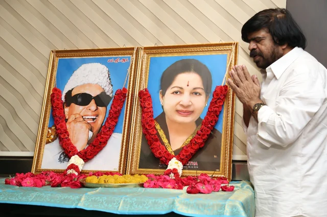 `கடவுள் முருகன் மாதிரி அறிவா பேசுவாரு சிம்பு!’ - கலகலத்த டி.ராஜேந்தர்!