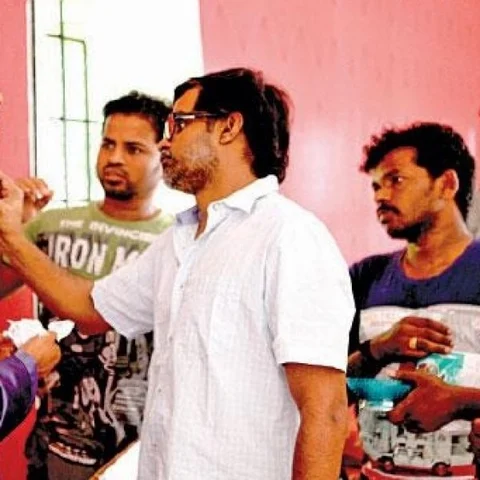 செல்வராகவன்... தமிழ்க் கலாசார போலித்தனங்களை மீறிய கலைஞன்! #15YearsofSelvaraghavan #WhySelvaIsUnique