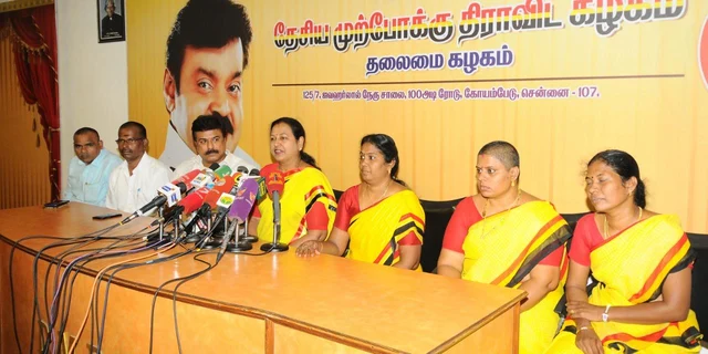 `ஒரு பெண் இருந்தால், 10 பேர் பெண் கேட்கத்தான் செய்வார்கள்!'- கூட்டணி குறித்து பிரேமலதா