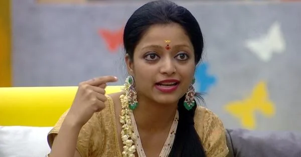 ஐஸ்வர்யாவைத் தப்பா நினைச்சுட்டாங்களே... தட்டிக் கேட்பாரா கமல்? #BiggBossTamil2