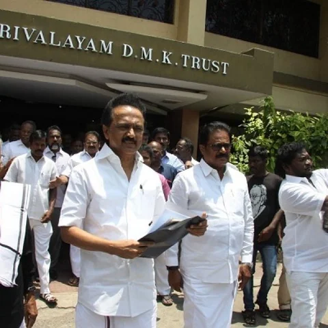 `இரண்டு குழுக்களாகக் காவிரி உரிமை மீட்புப் பயணம்' - ஸ்டாலின் அறிவிப்பு!