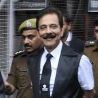வீட்டுக்காவல் கேட்ட சஹாரா தலைவர் மனு தள்ளுபடி!