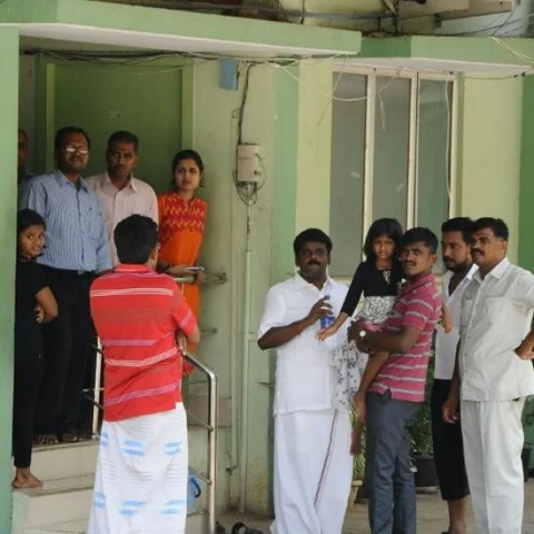 விஜயபாஸ்கர் மனைவிக்கு வருமானவரித்துறை சம்மன் - தொடரும் நெருக்கடி