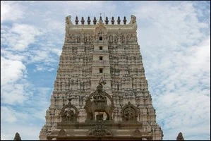 சுற்றுலா பயணிகள் அவசரமாக வெளியேற்றம்: பதற்றம் தனியாத ராமேஸ்வரம்...!