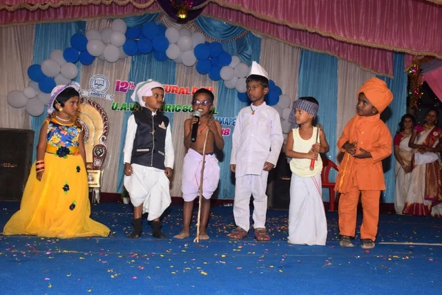 `மன்னா, மீத்தேன் திட்டத்துக்கு அனுமதி கொடுக்காதீங்க' - அனைவரையும் கவர்ந்த குழந்தைகளின் நாடகம்