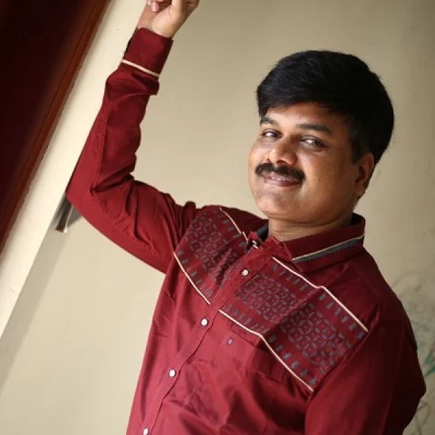 " 'காற்று மண்டலத்தை கைவசம் வைச்சிருக்கேனா'னு சிரிச்சார், ராஜா சார்!" - விவேகா