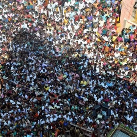 ஒரு கும்பாபிஷேக தரிசனம் எவ்வளவு புண்ணியம் அளிக்கும் தெரியுமா?