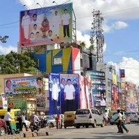 சென்னையில் விளம்பர பலகைகள், பேனர்கள் அகற்றம்!
