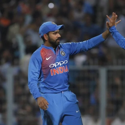 தீபாவளிக்கு ரோஹித் ஷர்மாவின் கிஃப்ட் என்ன? - ஆவலுடன் காத்திருக்கும் ரசிகர்கள்