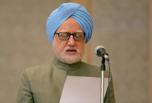 `டாக்டர் மன்மோகன் சிங் மீன்ஸ் பிசினஸ்!’ - `தி ஆக்ஸிடென்டல் பிரைம் மினிஸ்டர்’ டிரெய்லர்