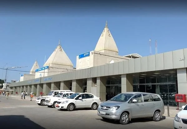 எல்லையில் தொடர் பதற்றம்! - முன்னெச்சரிக்கை நடவடிக்கையாக விமான சேவை ரத்து