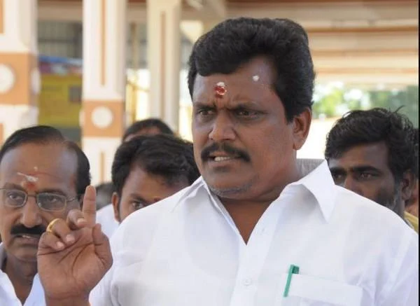 `ஸ்டாலினை முதல்வராக உட்கார வைக்க முடியாது. ஆனால்?' - ஆட்சி மாற்ற வியூகத்தை விவரிக்கும் அ.ம.மு.க