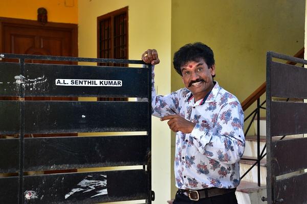`என்னை ஈர்த்த அந்தத் திட்டம்!'- அ.தி.மு.க-வில் இணைந்த காரணத்தைச் சொல்லும் சுப்புராஜ்