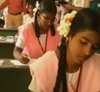 எஸ்.எஸ்.எல்.சி தமிழ் 2ம் தாள் தேர்வில் குளறுபடி