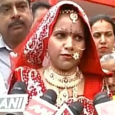 வீட்டில் கழிப்பறை இல்லாததால் வேறொருவரை மணந்த மணப்பெண்!
