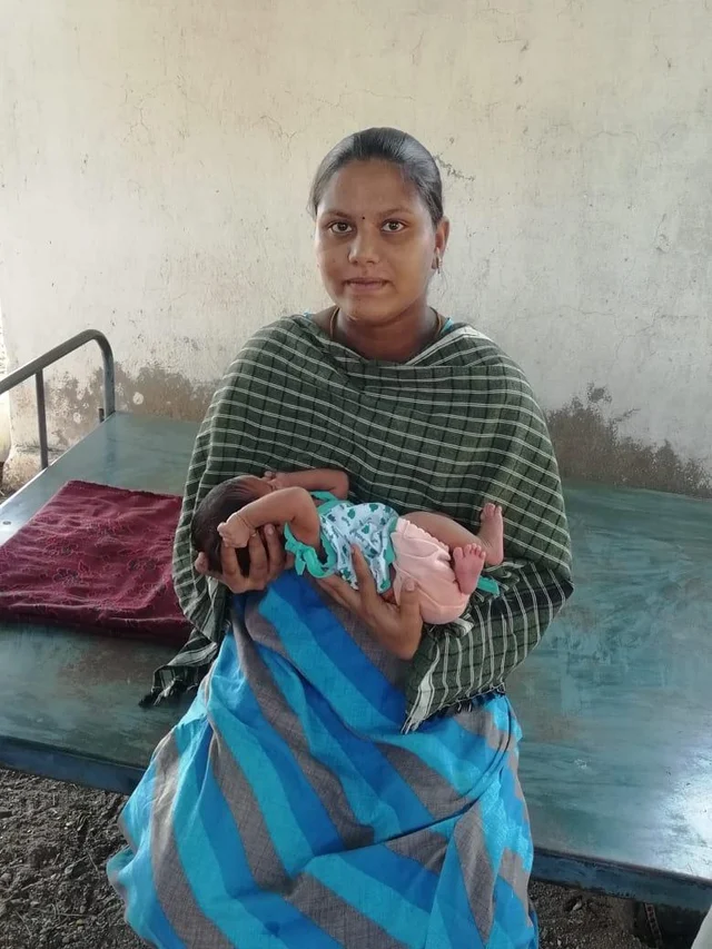 `தாய்மாமன் ஸ்தானத்துல பார்க்கப்போறோம்’ - கர்ப்பிணிக்கு ரத்தம் கொடுத்த கரூர் சகோதரர்கள் நெகிழ்ச்சி!