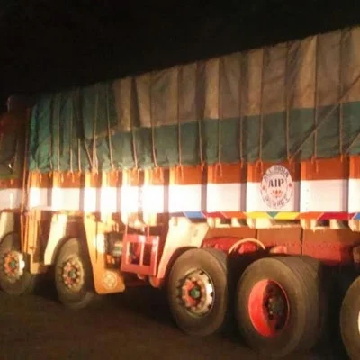 மேலே உப்பு... கீழே மணல்... கடத்தல் மாஃபியாக்களின் பலே மோசடி!