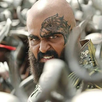 ’காஷ்மோரா’ கார்த்தி நெற்றியில் இருக்கும் டாட்டூ பற்றி தெரியுமா?