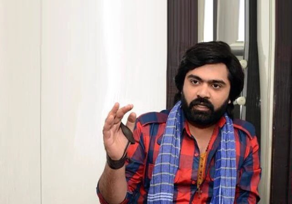 சிம்புவின் அடுத்த ஹீரோயின்! முத்தையாவை டிக் செய்த சூர்யா! #க்விக்-செவன்