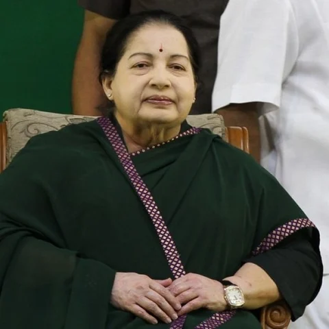 ஜெயலலிதா மரணம்... விடை கிடைக்கா சில கேள்விகளும் விசாரணை கமிஷனும்!