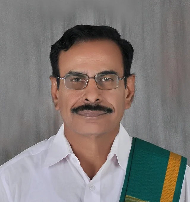 `பி.ஜே.பி, காங்கிரஸை தமிழகத்தைச் சேர்ந்த கட்சிகள் ஒதுக்க வேண்டும்!’ - குரல் கொடுக்கும் விவசாயிகள் சங்கம்