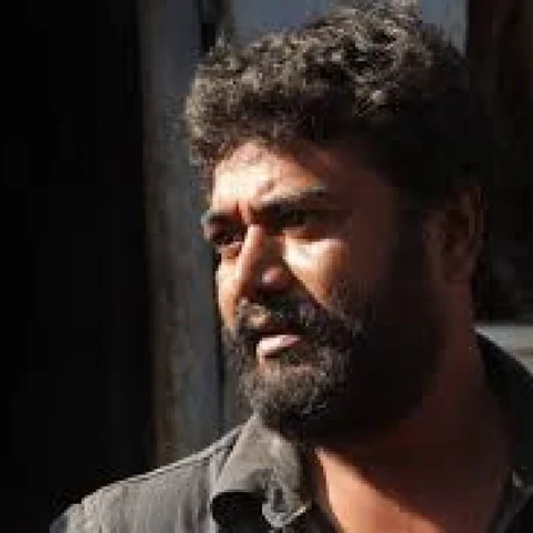 ``நயன்தாராவுக்கு ஒரு நீதி... ஸ்வர்ணாவுக்கு ஒரு நீதியா?’’ ராதாரவி, ரஜினிகாந்த், விக்னேஷ் சிவனுக்கு லெனின் பாரதி கேள்வி