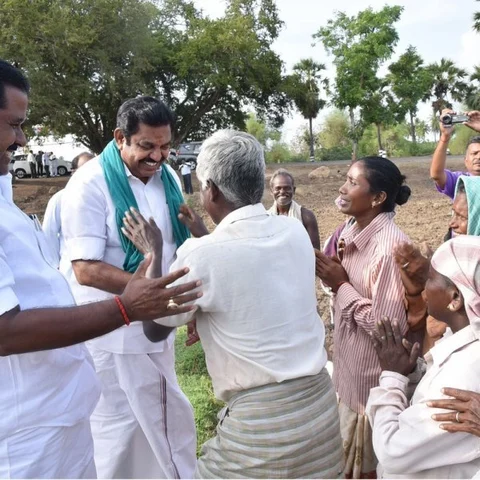 அமெரிக்க பாணியில் பிரசார உத்திகளை முடிவுசெய்யும் `பிராண்டிங்’ நிறுவனங்கள்!