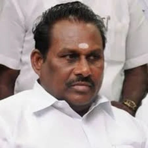 ‘தினகரனும் எடப்பாடி பழனிசாமியும் பேரம் பேசுகிறார்கள்!’ - சண்முகநாதன் எம்.எல்.ஏ., ‘ஸ்பெஷல்’ பேட்டி #VikatanExclusive