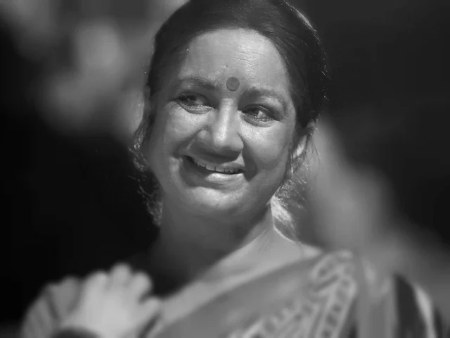 காலன் கவர்ந்த இவர்களை... காலம் நினைவில் வைத்திருக்கும்! #WeMissYou #2016Rewind