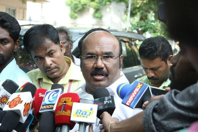 `வந்தால் ஹேப்பி; வராவிட்டால் டோன்ட் வொரி’ - தே.மு.தி.க கூட்டணி குறித்து அமைச்சர் ஜெயக்குமார்