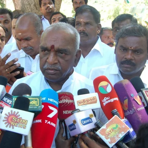 `கன்னியாகுமரி தமிழகத்தில் இல்லை என முதல்வர் கூறட்டும்...' - பொன்.ராதாகிருஷ்ணன் ஆதங்கம்
