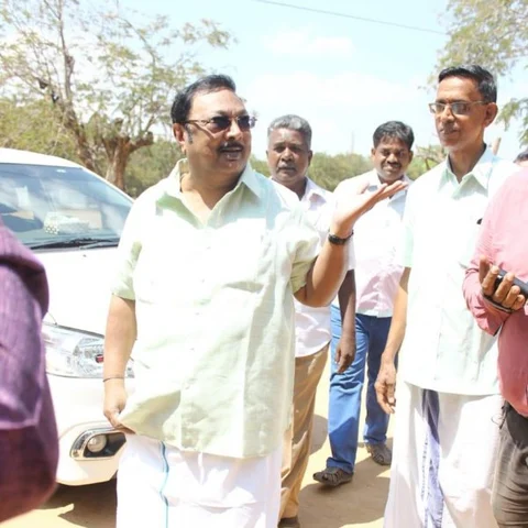 `அது, நாட்டு மக்களுக்கு நன்றாகவே தெரியும்!' - மு.க. அழகிரி சூசகம்