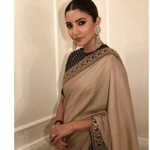 கேல் ரத்னா விருது விழாவில் அனுஷ்கா அணிந்து வந்த புடவை ஏன் ஸ்பெஷல்?